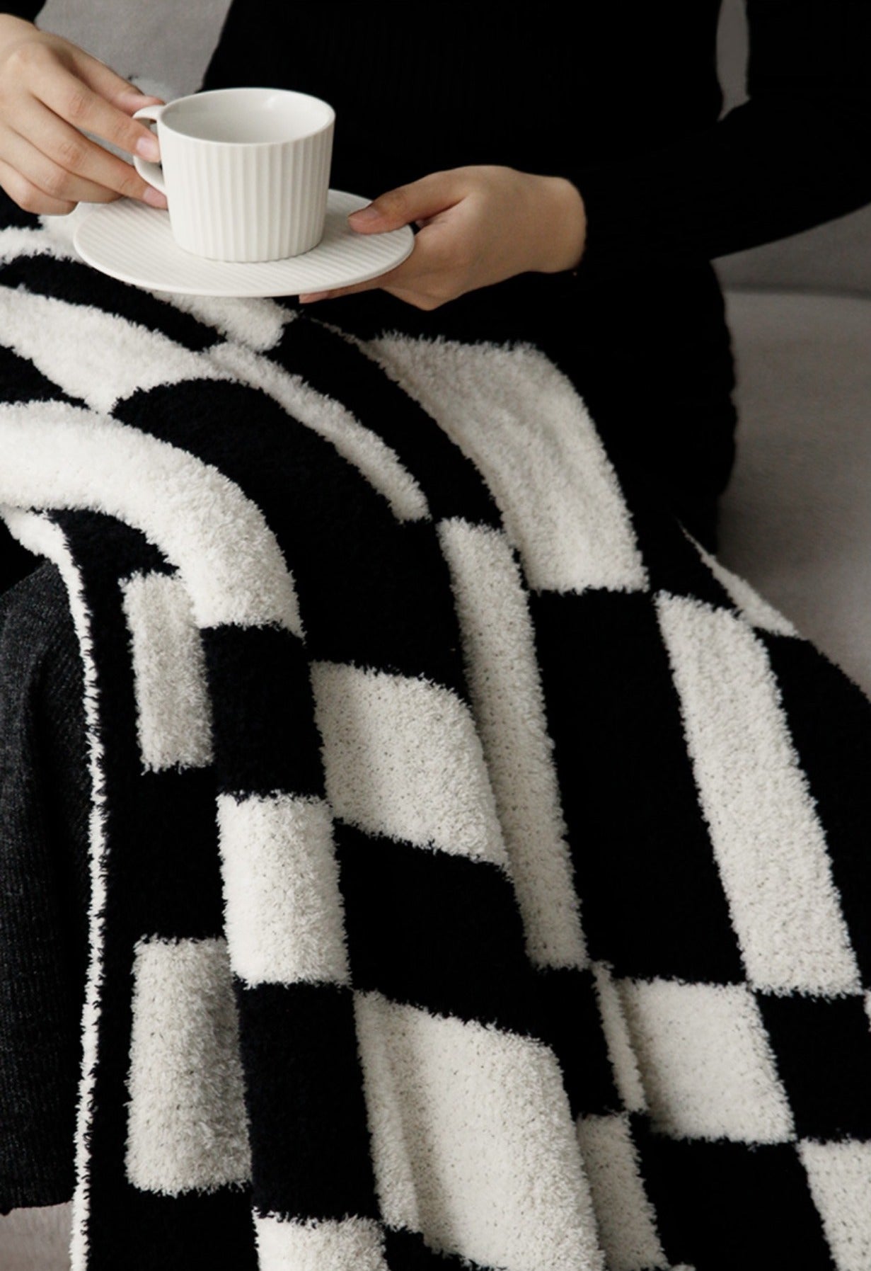 Plush Checkered Throw