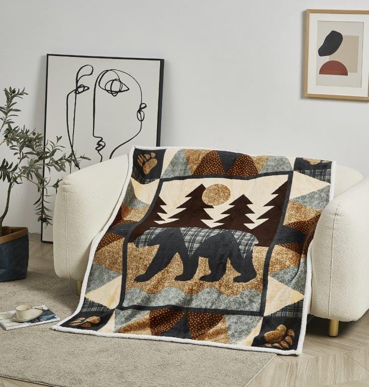 Cozy Bear Cover Flannel Sherpa Throw Blanket – Stylish, Warm, and Perfect for Chilly Nights