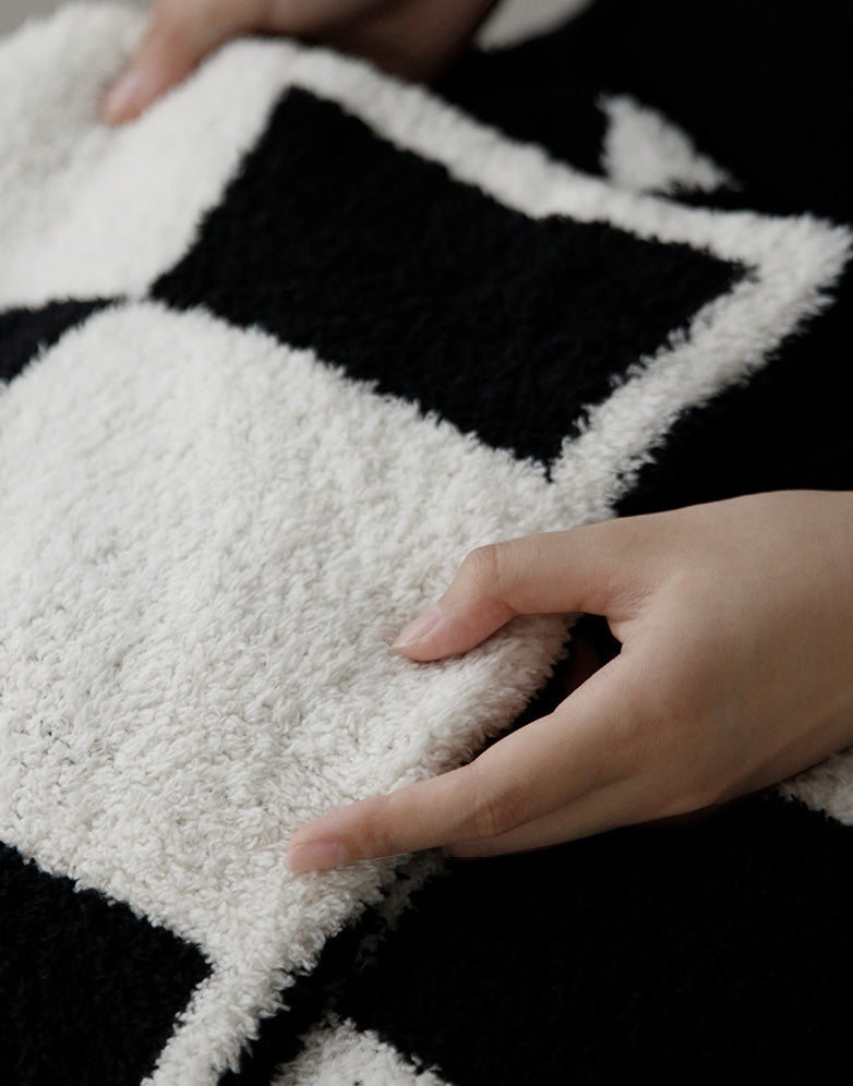 Plush Checkered Throw