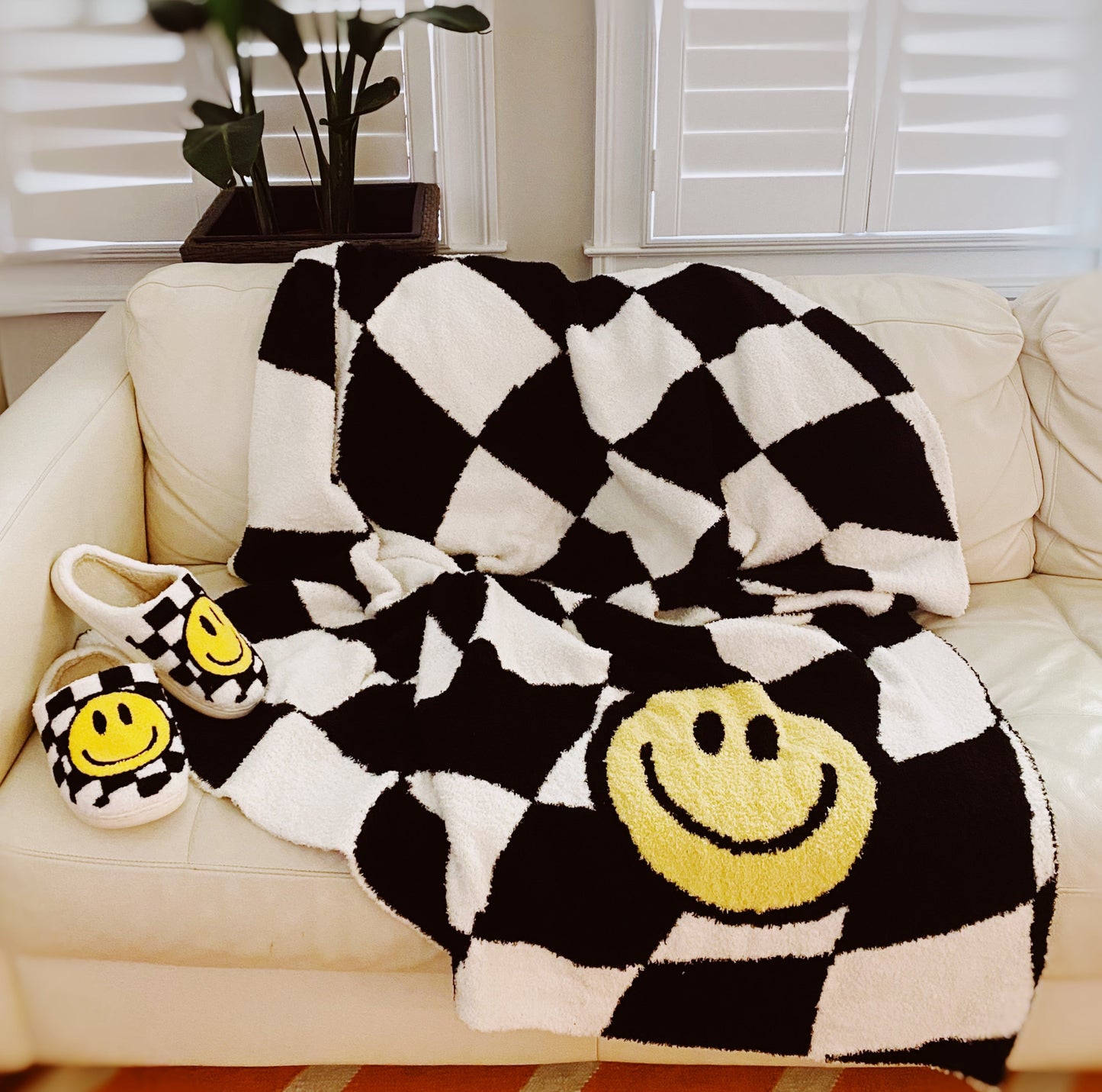 Cozy Wavy Check Butter Soft Throw Blanket - 50" x 60" Cloud-Soft Design with Happy Face