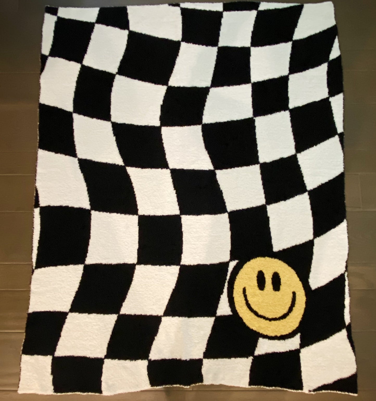 Cozy Wavy Check Butter Soft Throw Blanket - 50" x 60" Cloud-Soft Design with Happy Face