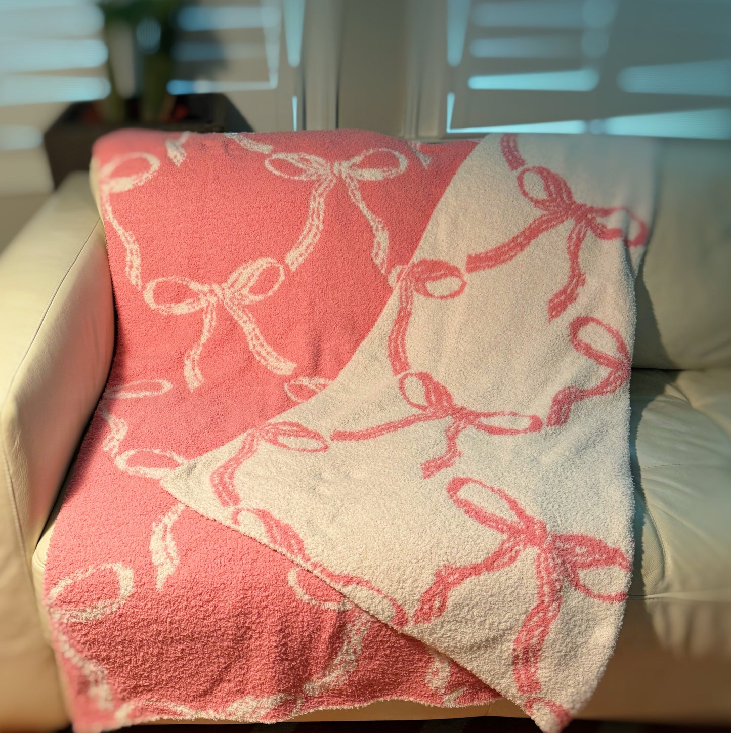 Bow Scalloped Coziest Blanket - Stylish, Comfortable, 50" x 60", Machine Washable, Polyester Blend