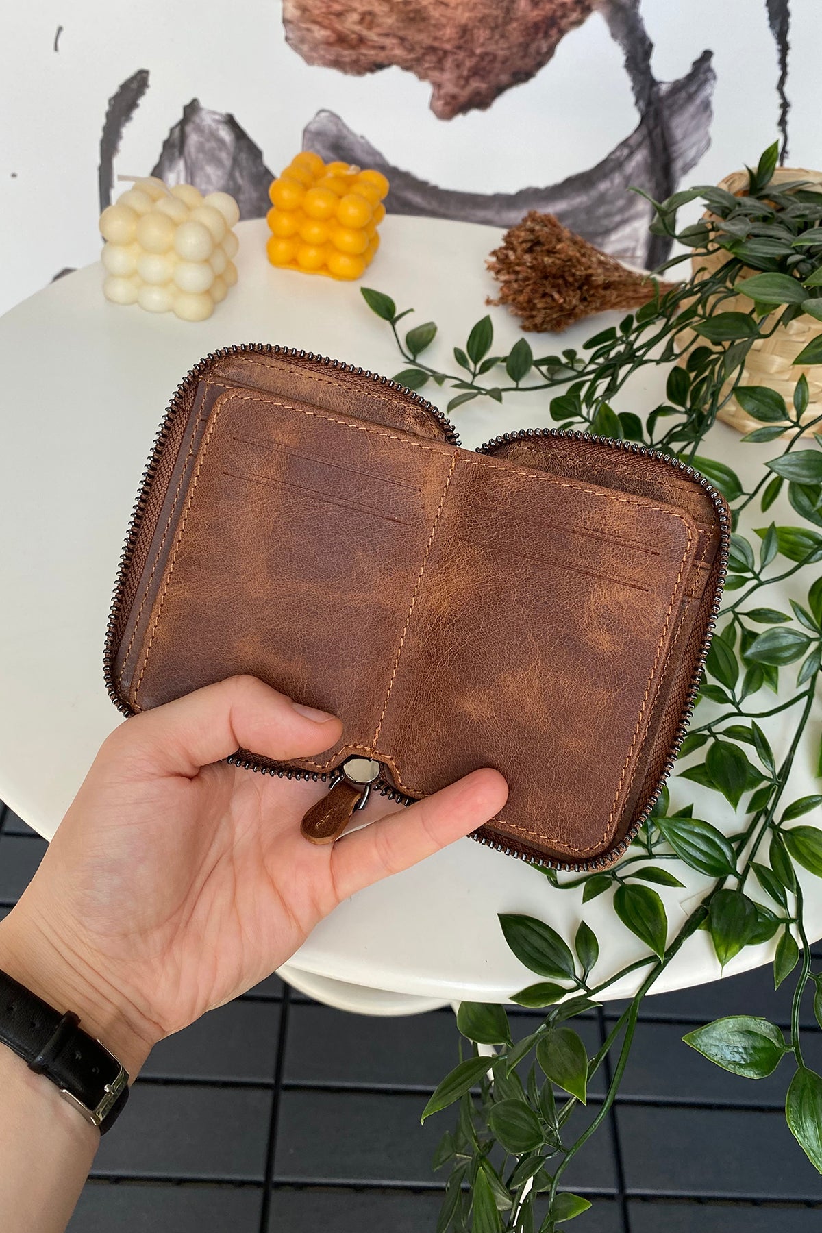 Porto - Genuine Leather Wallet with Zipper Feature