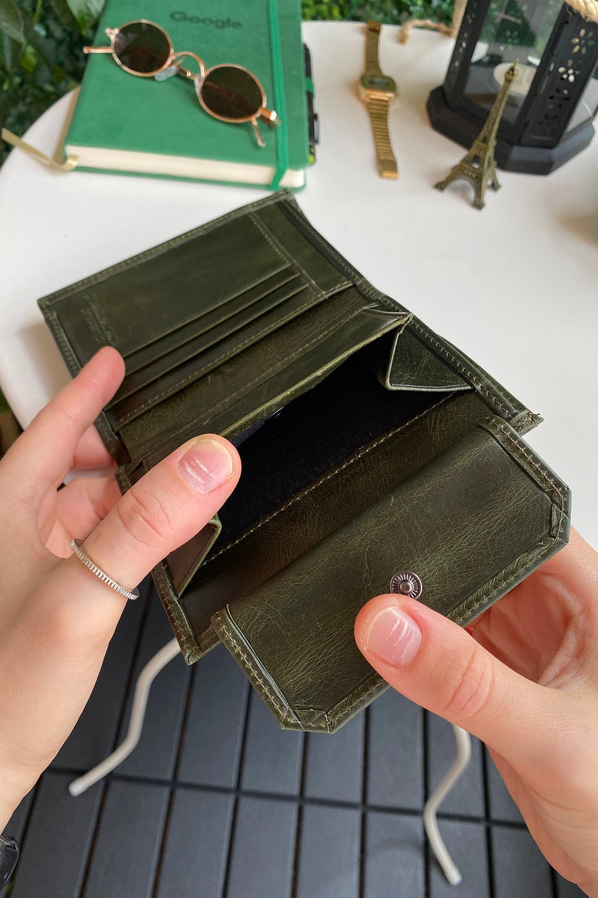 Oregon - Genuine Leather Wallet with Removable Card Holder