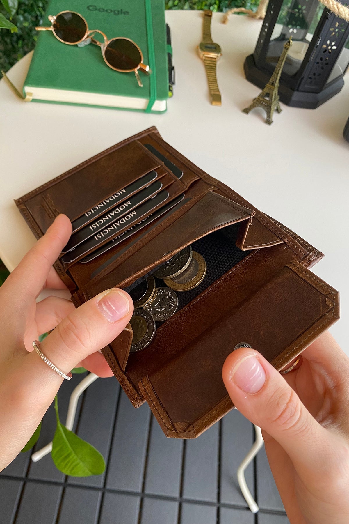 Oregon - Genuine Leather Wallet with Removable Card Holder