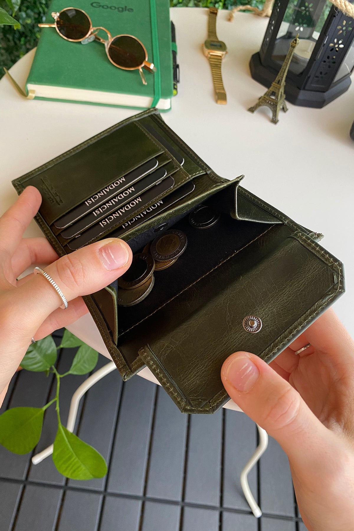 Oregon - Genuine Leather Wallet with Removable Card Holder