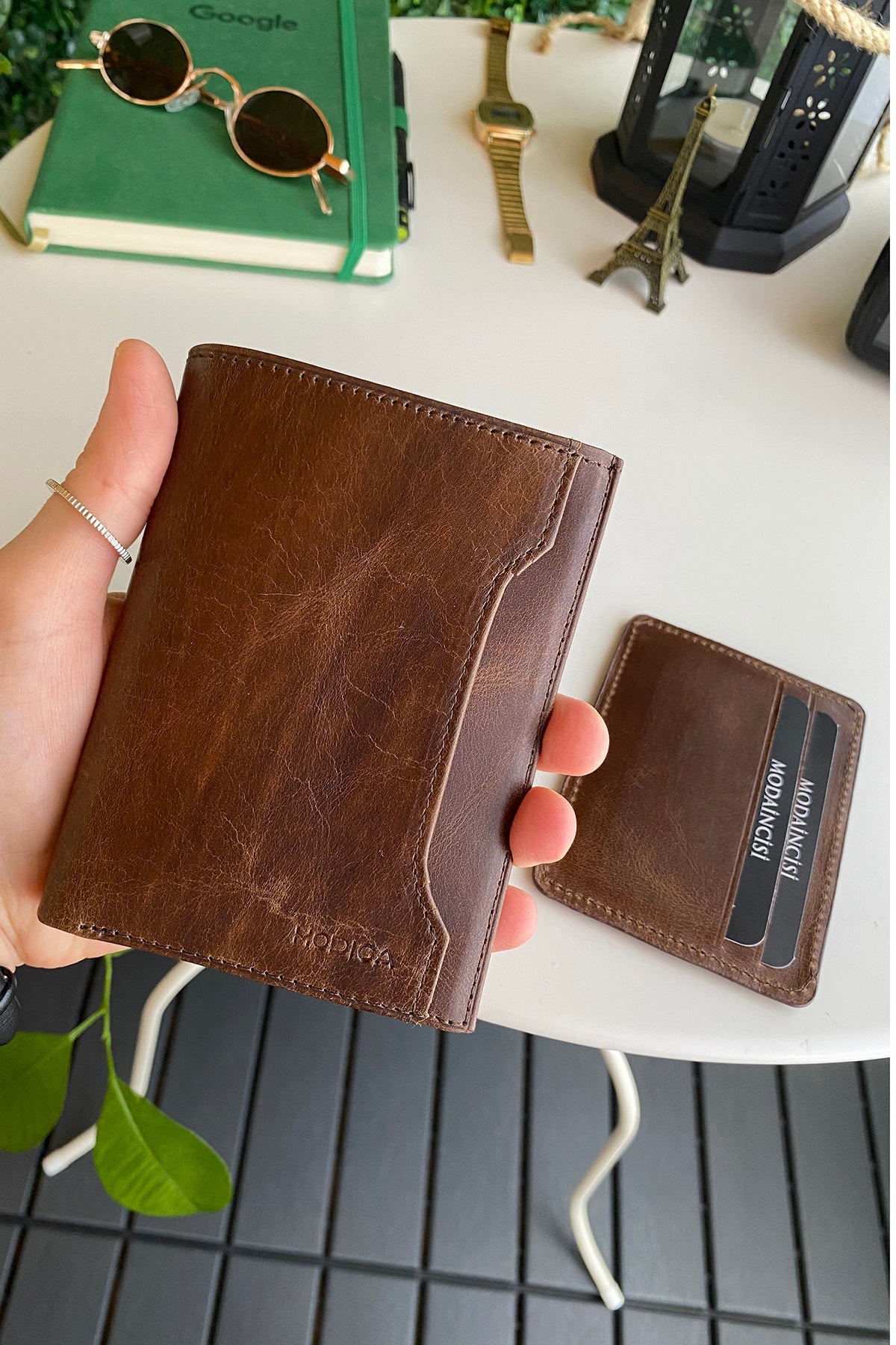 Oregon - Genuine Leather Wallet with Removable Card Holder