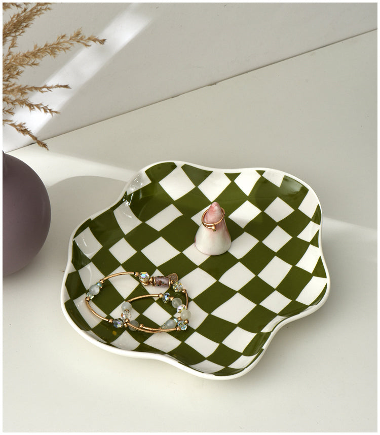 Checkerd Ceramic Plate