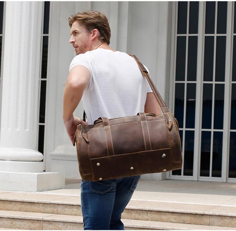 The Wainwright Weekender Bag | Vintage Round Crazy Horse Leather Travel Duffel with Pockets