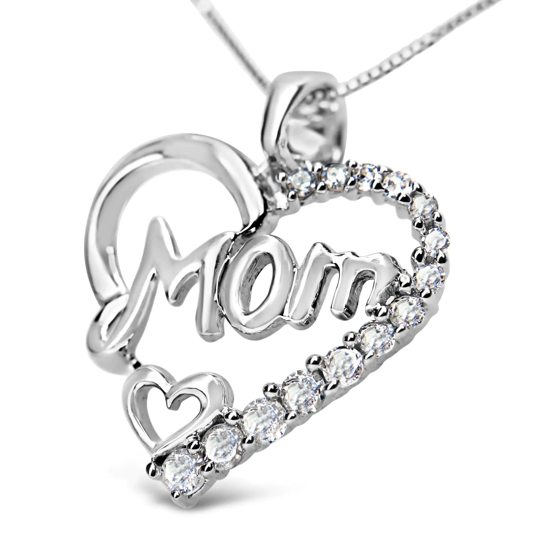 Detailed view of the diamond-encrusted 'Mom' heart pendant, showcasing its beautiful design, making it a heartfelt gift for mom.